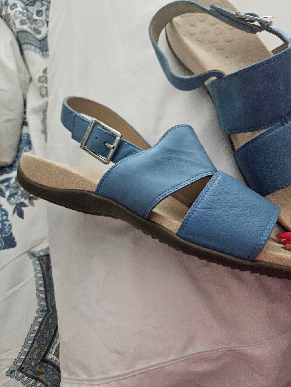 Vionic Morro Blue Two-Strap Slingback Sandal Sz 13 - Picture 2 of 4